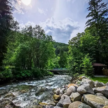 Tatrystay Riverstone Chalet