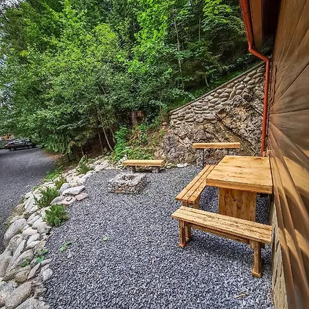 Alpstuga Tatrystay Riverstone *